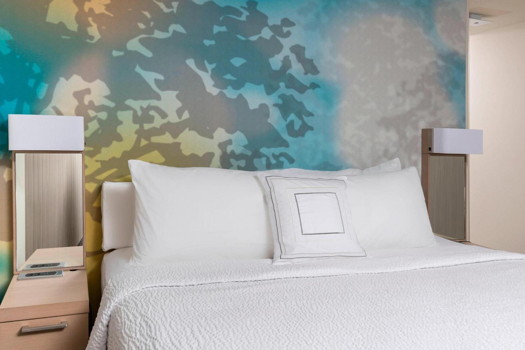 Courtyard by Marriott Bismarck North Hotell Exteriör bild